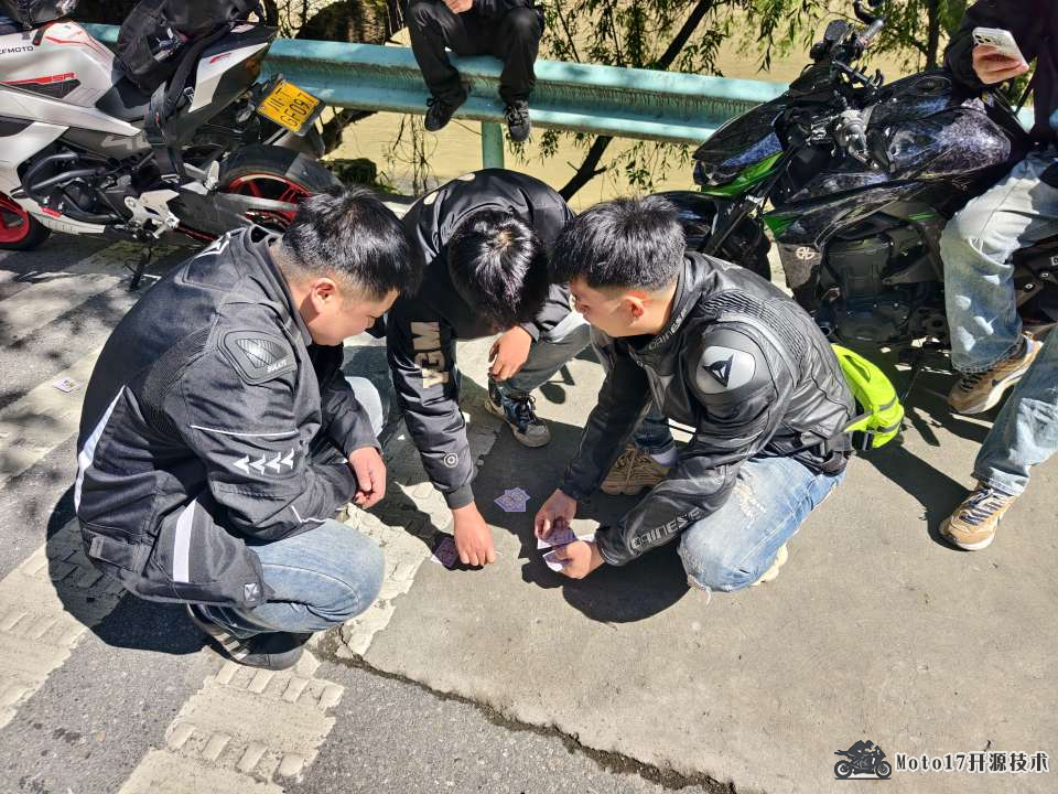 moto (8).jpg
