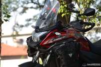 我的本田CB400X摩托车